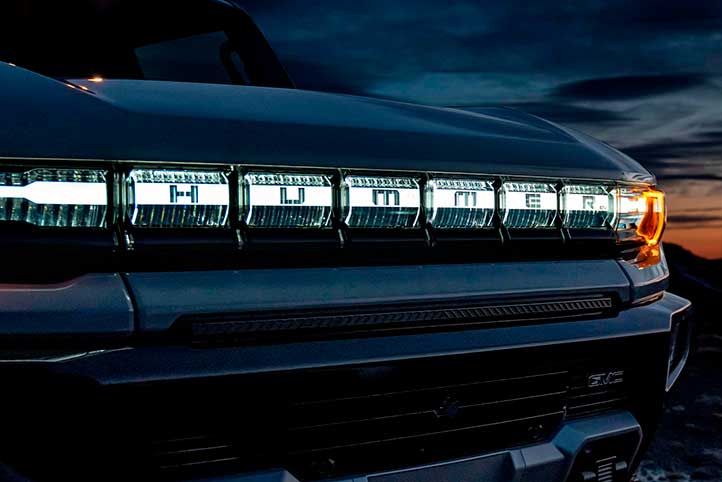Hummer EV SUV 2025 exterior